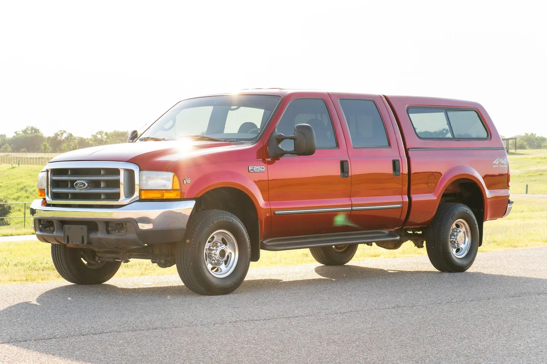 2000 Ford Super Duty 1st Gen - Image 6 of 31