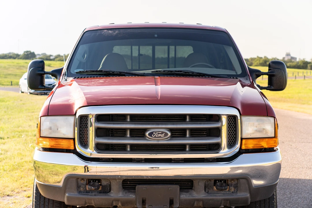2000 Ford Super Duty 1st Gen - Image 9 of 31