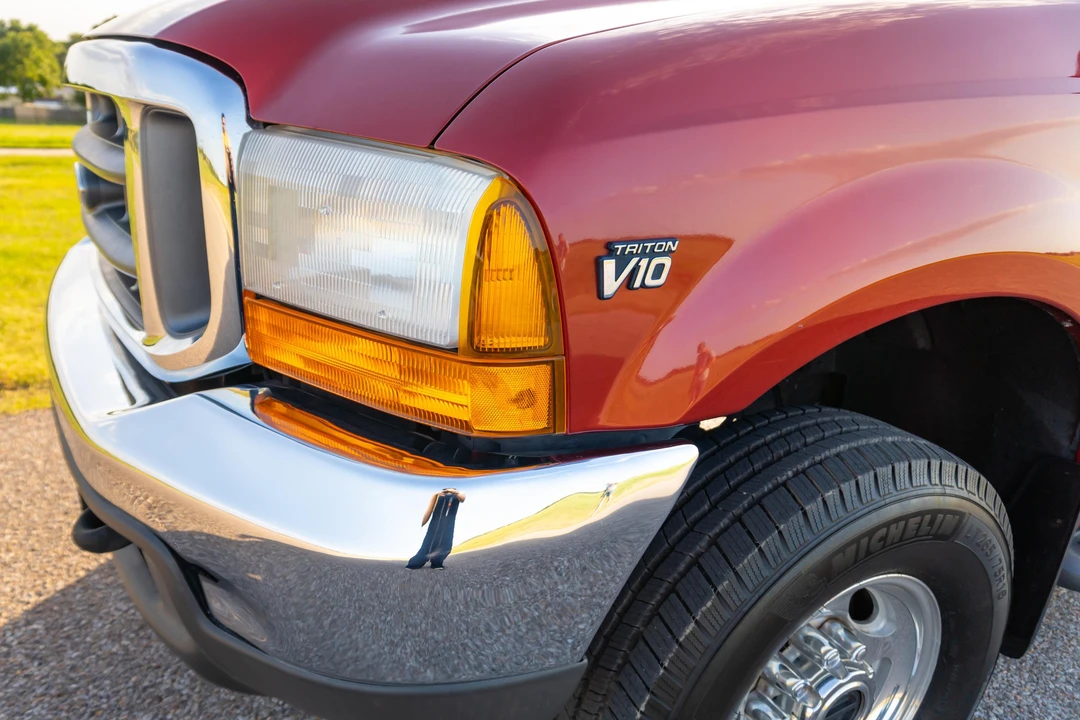 2000 Ford Super Duty 1st Gen - Image 28 of 31