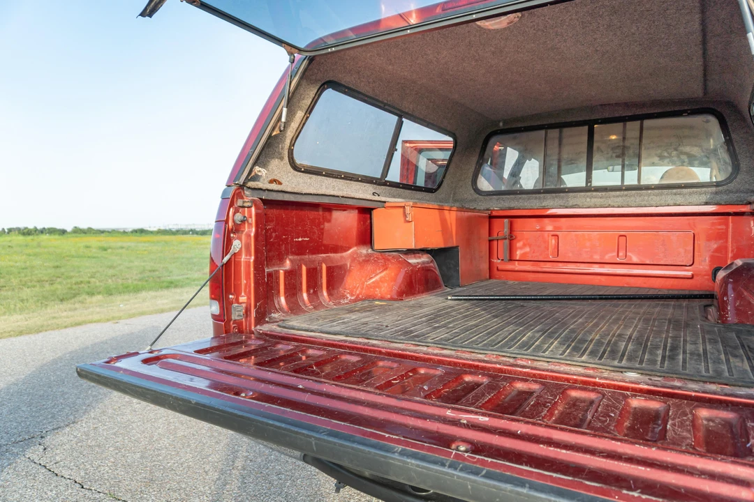 2000 Ford Super Duty 1st Gen - Image 14 of 31