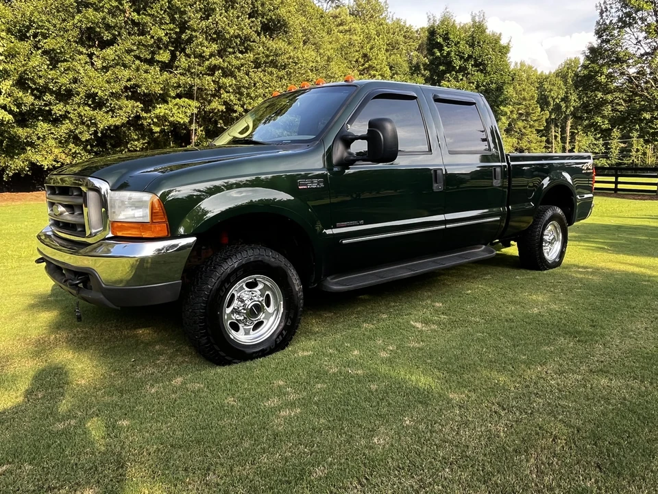 2000 Ford Super Duty 1st Gen - Image 5 of 31