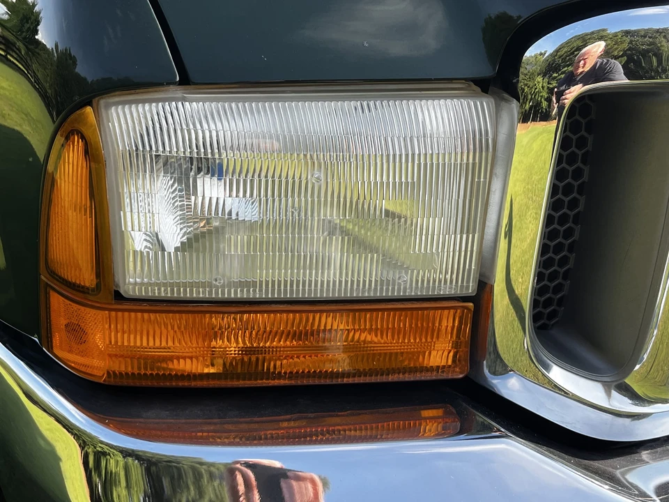 2000 Ford Super Duty 1st Gen - Image 17 of 31