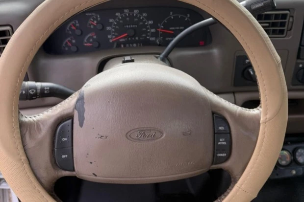 2000 Ford Super Duty 1st Gen - Image 5 of 7