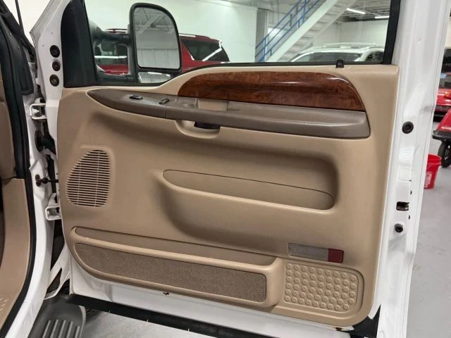 2000 Ford Super Duty 1st Gen - Image 19 of 21