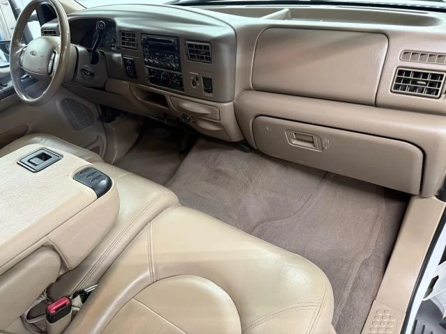 2000 Ford Super Duty 1st Gen - Image 17 of 21