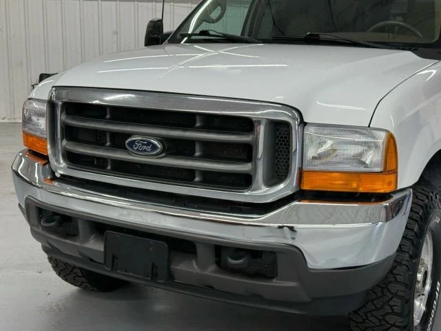 2000 Ford Super Duty 1st Gen - Image 10 of 21