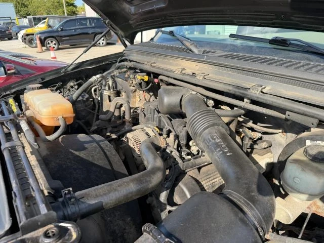 2000 Ford Super Duty 1st Gen - Image 12 of 18