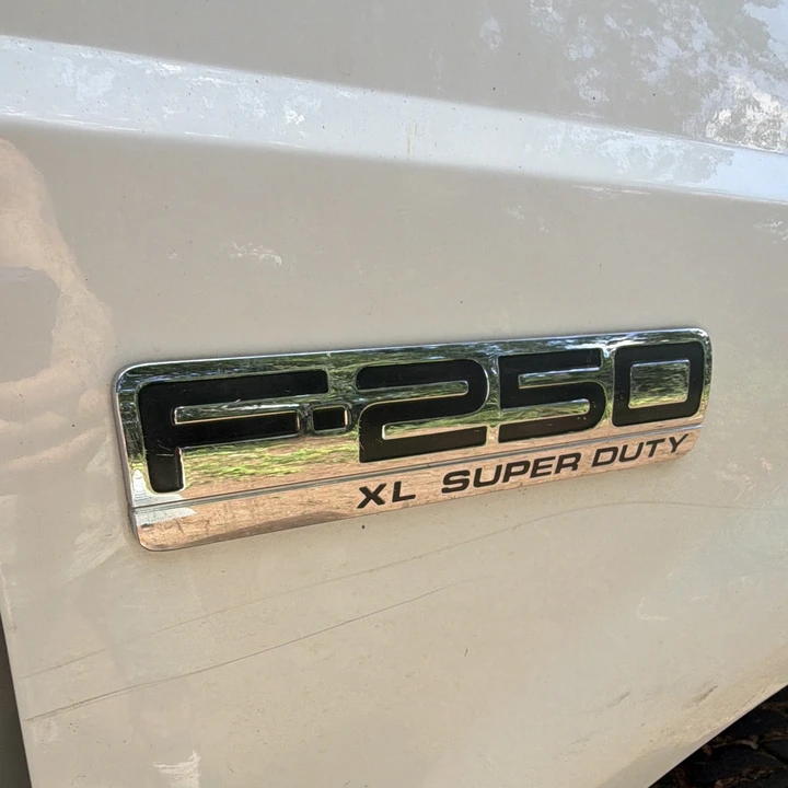 2000 Ford Super Duty 1st Gen - Image 7 of 21