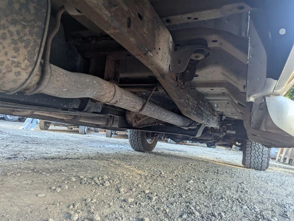 2000 Ford Super Duty 1st Gen - Image 11 of 17