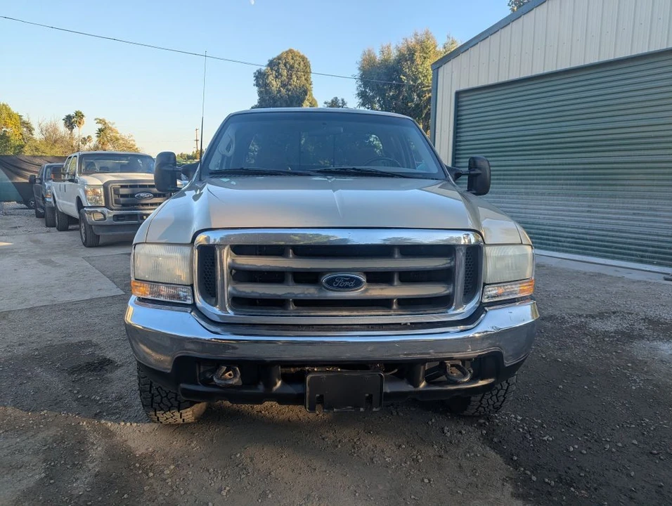 2000 Ford Super Duty 1st Gen - Image 8 of 17
