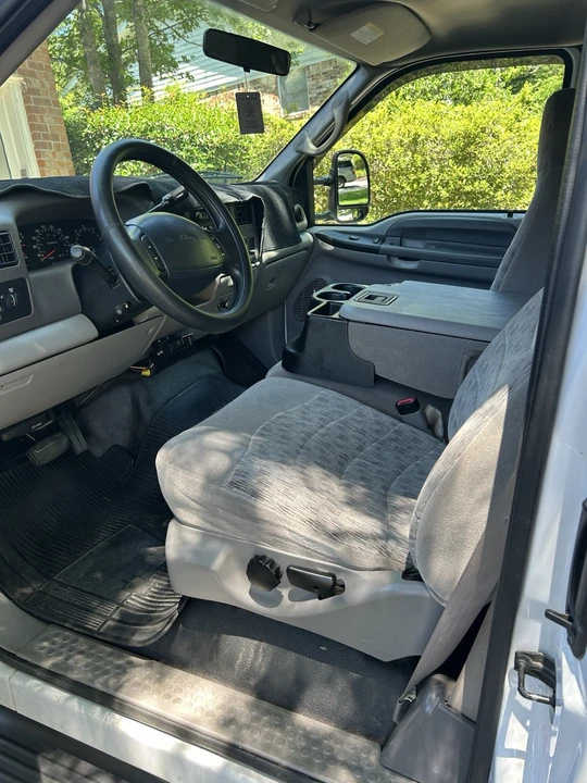 2000 Ford Super Duty 1st Gen - Image 4 of 13