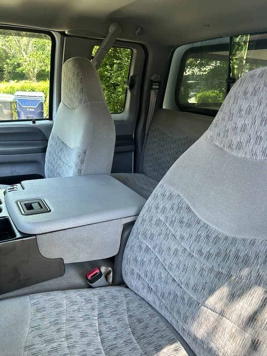 2000 Ford Super Duty 1st Gen - Image 5 of 13