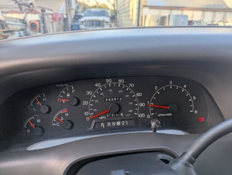 2000 Ford Super Duty 1st Gen - Image 15 of 17