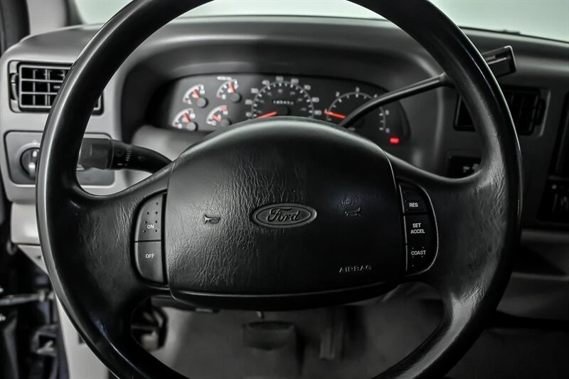 2000 Ford Super Duty 1st Gen - Image 18 of 21