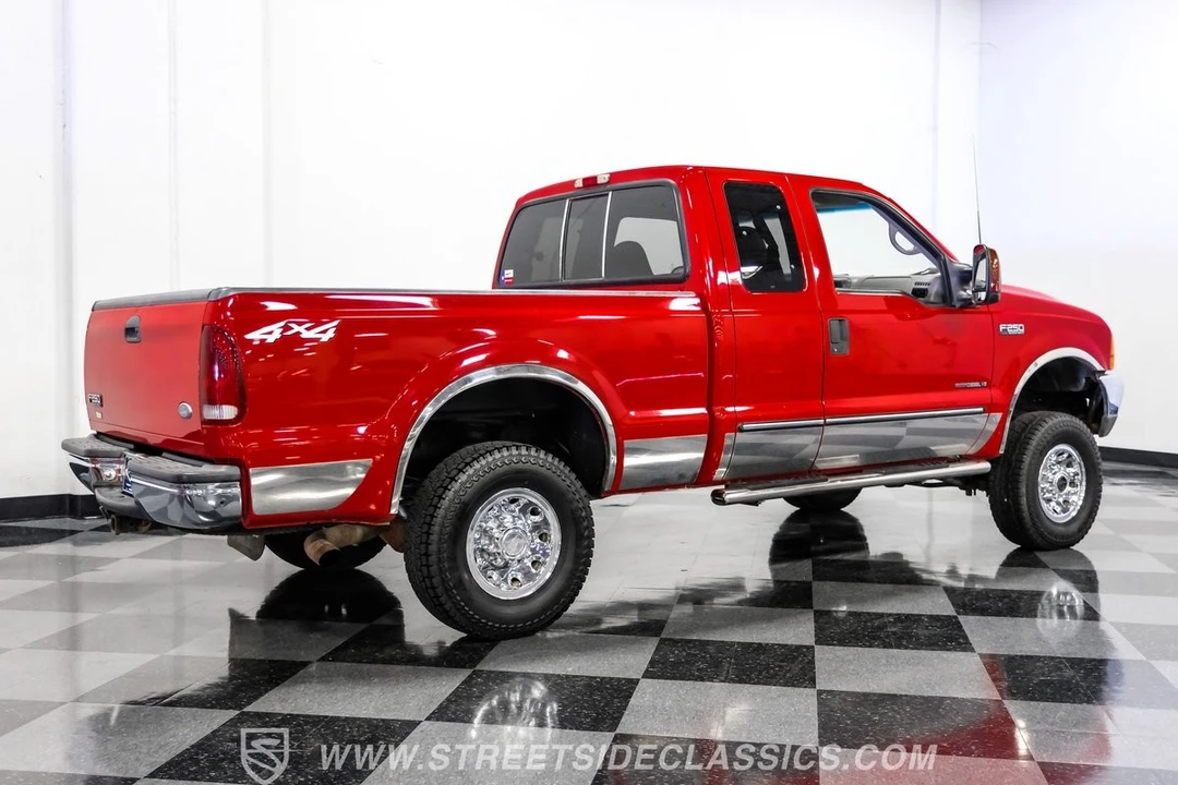 2000 Ford Super Duty 1st Gen - Image 11 of 12