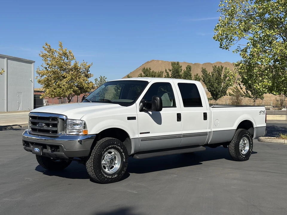 2000 Ford Super Duty 1st Gen - Image 4 of 31