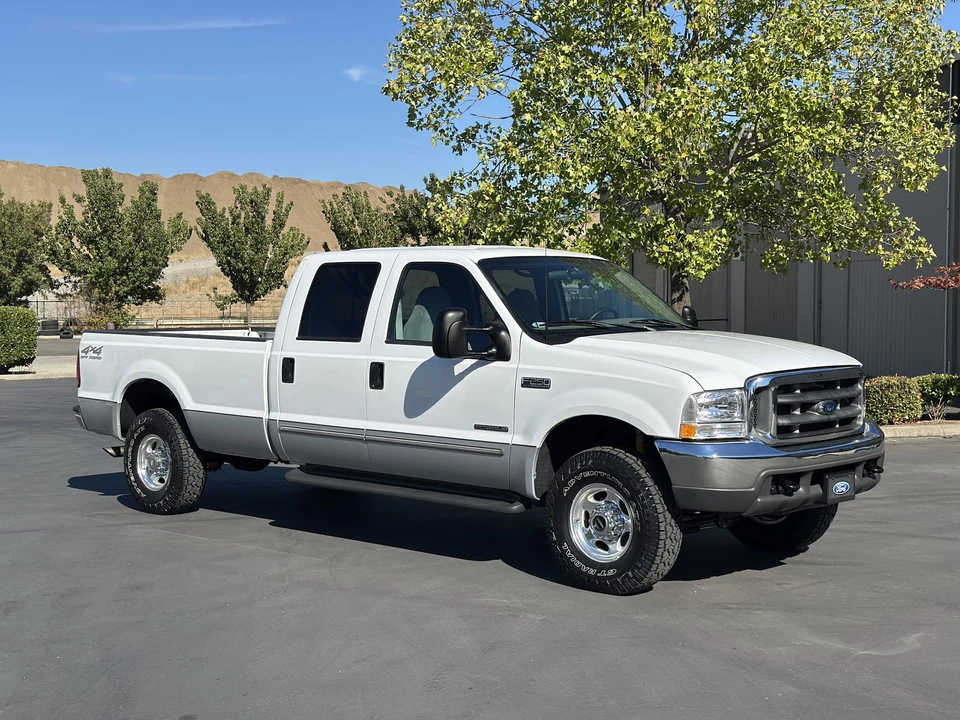 2000 Ford Super Duty 1st Gen - Image 26 of 31