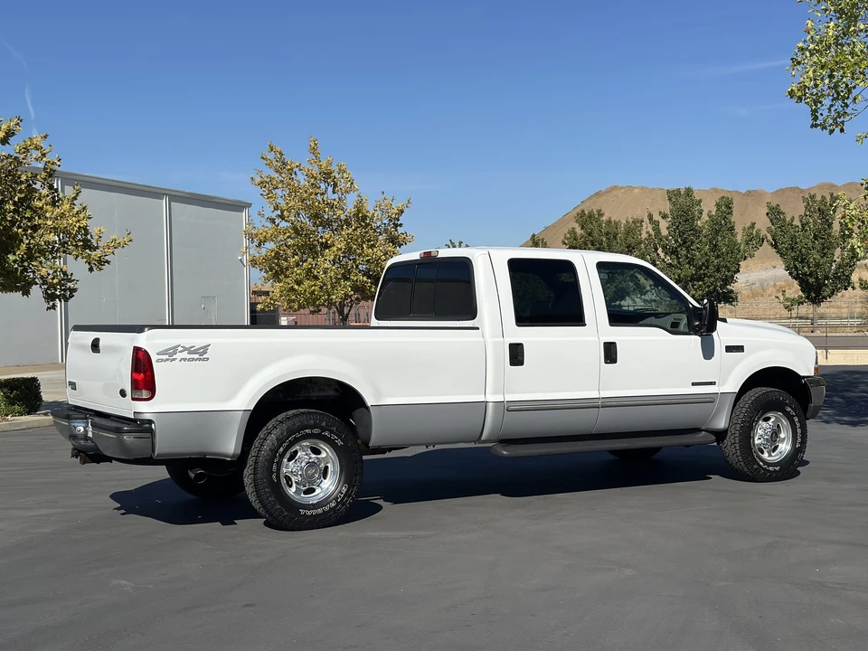 2000 Ford Super Duty 1st Gen - Image 21 of 31