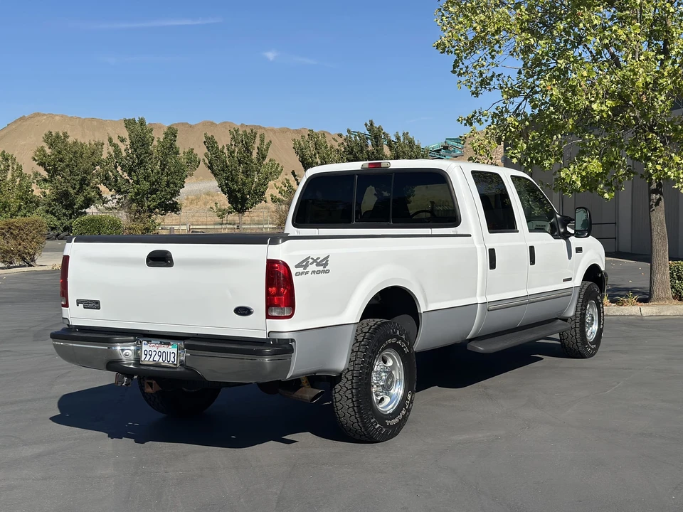 2000 Ford Super Duty 1st Gen - Image 18 of 31