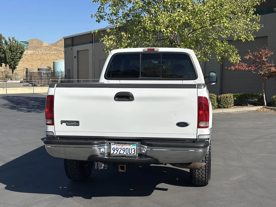 2000 Ford Super Duty 1st Gen - Image 16 of 31