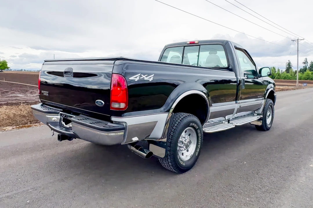2000 Ford Super Duty 1st Gen - Image 6 of 31