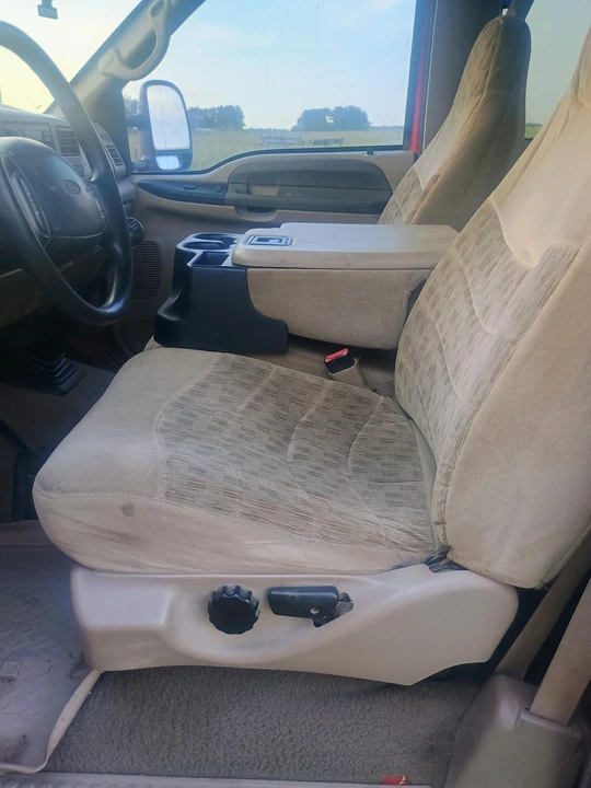 2000 Ford Super Duty 1st Gen - Image 23 of 31