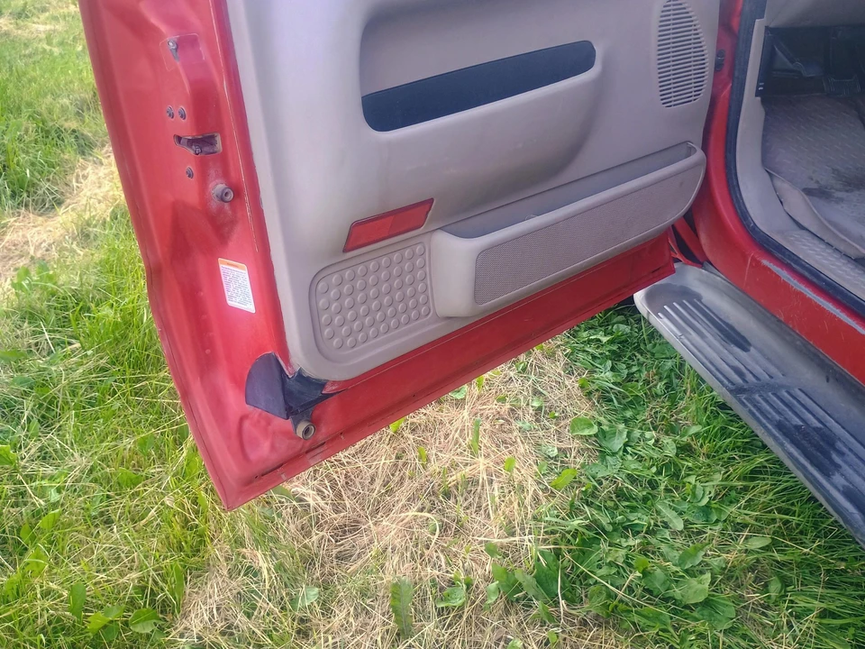 2000 Ford Super Duty 1st Gen - Image 29 of 31