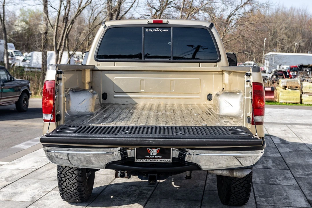 2000 Ford Super Duty 1st Gen - Image 14 of 21