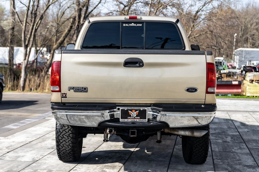2000 Ford Super Duty 1st Gen - Image 13 of 21