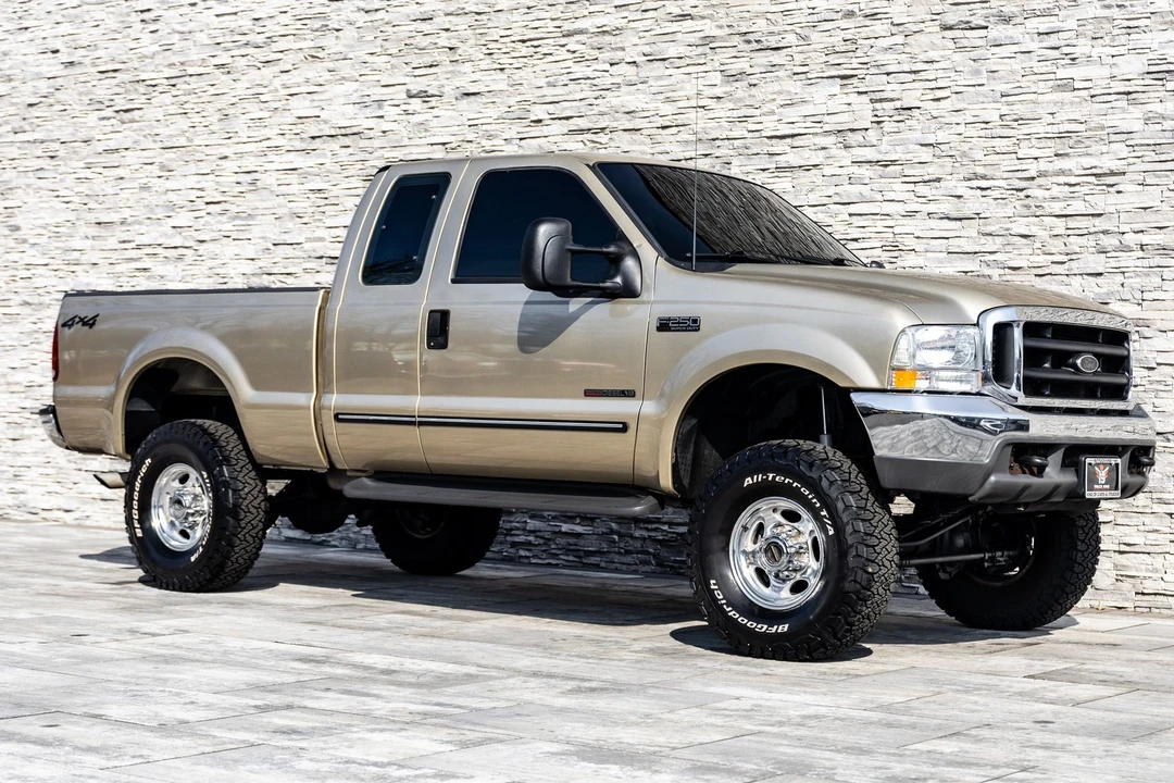 2000 Ford Super Duty 1st Gen - Image 16 of 21