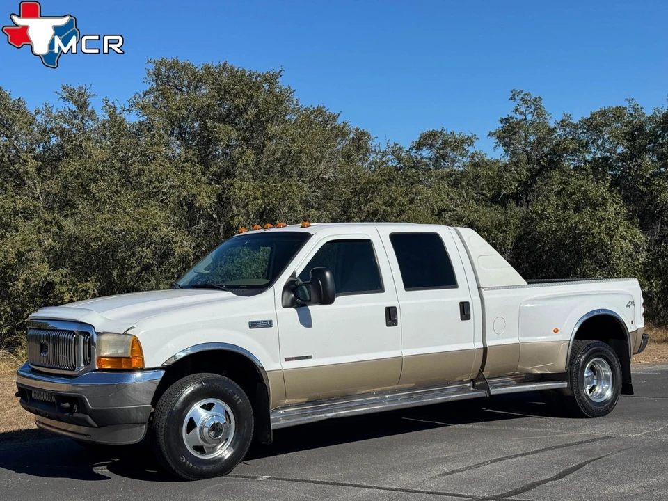 2000 Ford Super Duty 1st Gen - Image 4 of 21