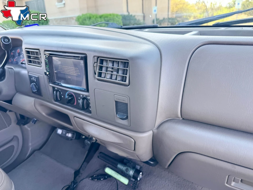2000 Ford Super Duty 1st Gen - Image 25 of 31