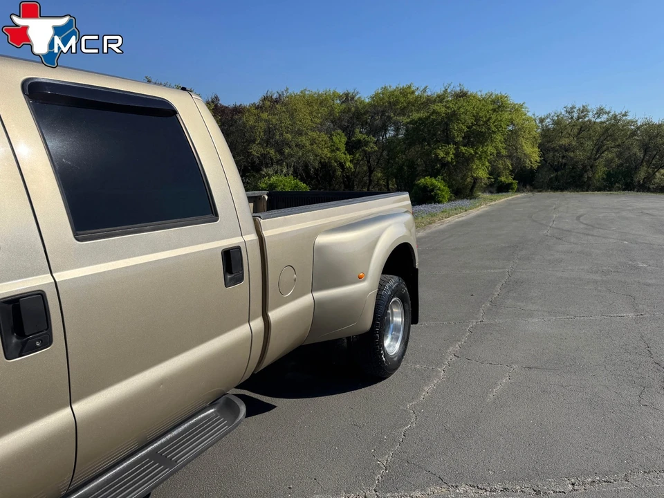 2000 Ford Super Duty 1st Gen - Image 10 of 31