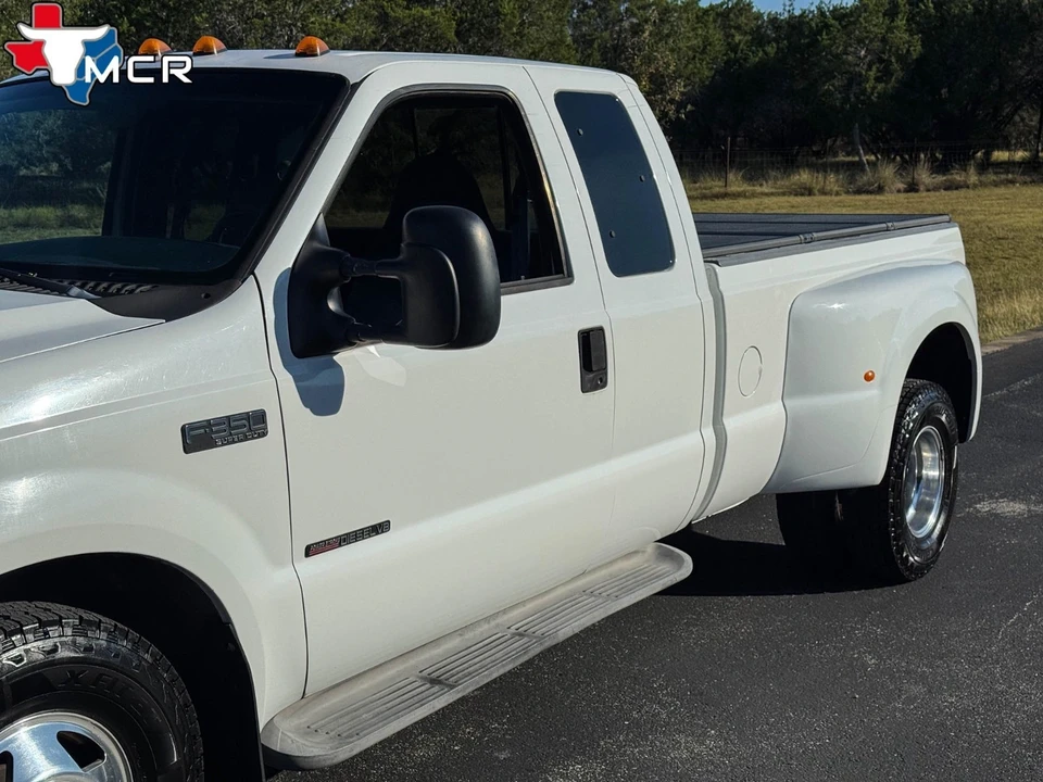2000 Ford Super Duty 1st Gen - Image 11 of 21
