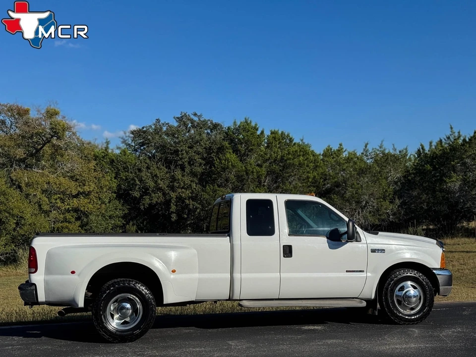 2000 Ford Super Duty 1st Gen - Image 16 of 21