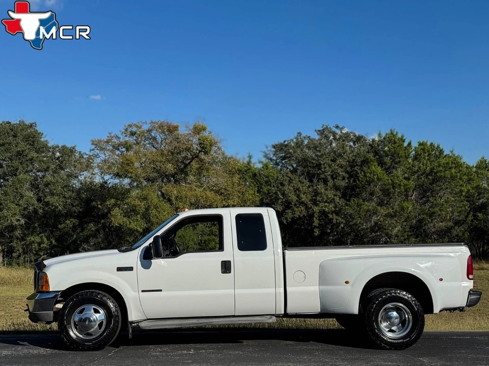 2000 Ford Super Duty 1st Gen - Image 7 of 21