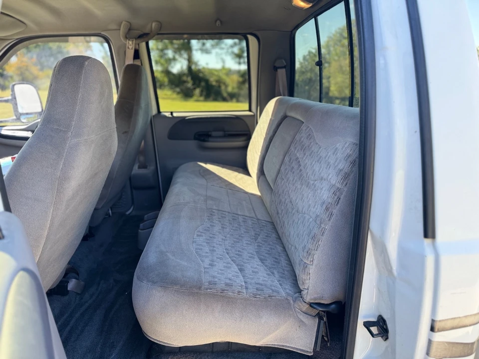 2000 Ford Super Duty 1st Gen - Image 10 of 16