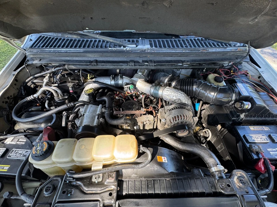 2000 Ford Super Duty 1st Gen - Image 14 of 16