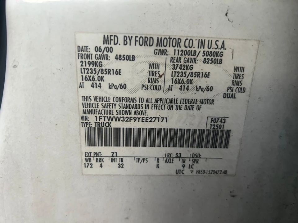2000 Ford Super Duty 1st Gen - Image 16 of 16