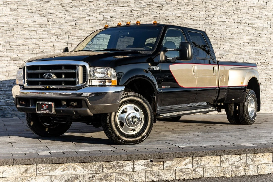 2000 Ford Super Duty 1st Gen - Image 3 of 21