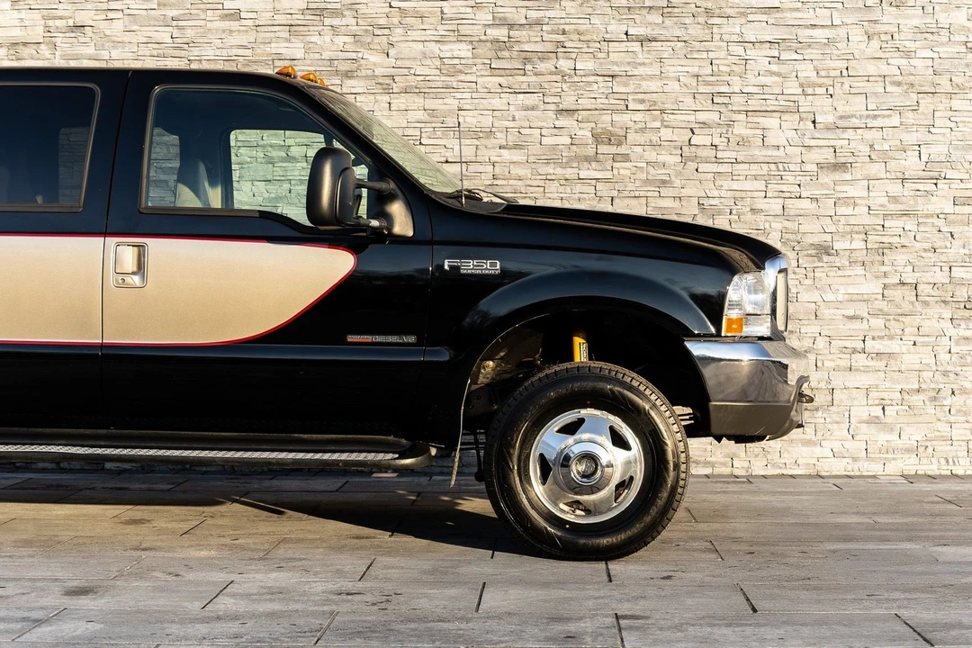 2000 Ford Super Duty 1st Gen - Image 15 of 21