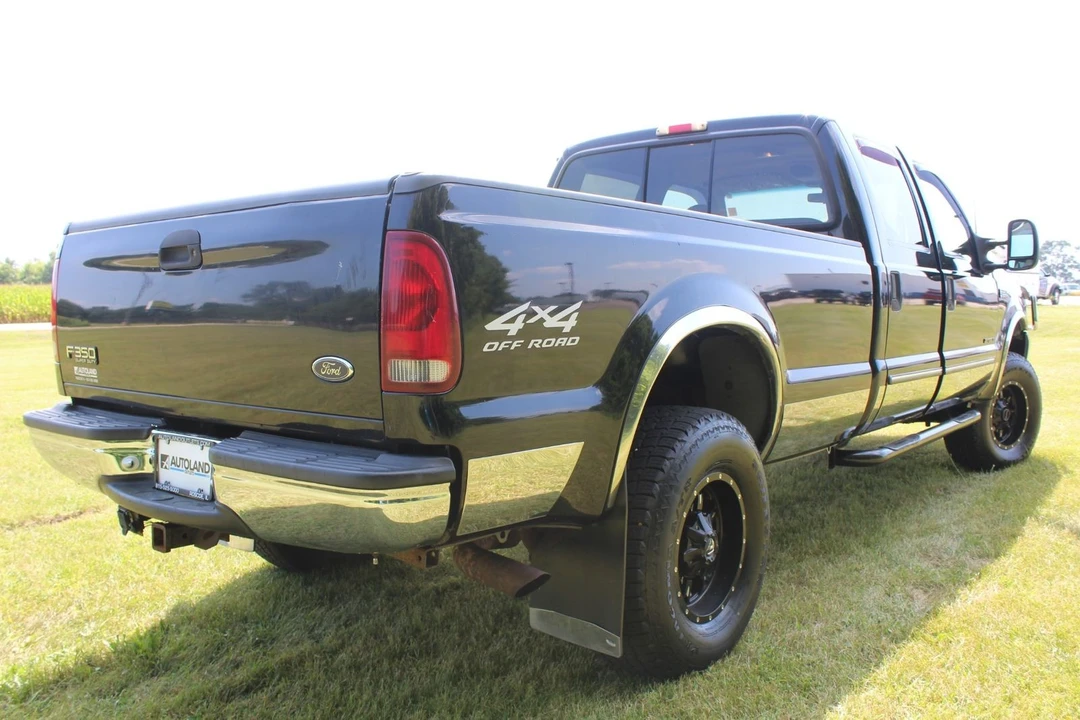 2000 Ford Super Duty 1st Gen - Image 7 of 12