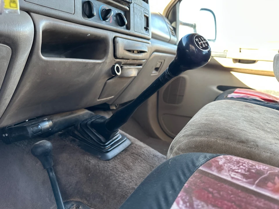 2000 Ford Super Duty 1st Gen - Image 12 of 12