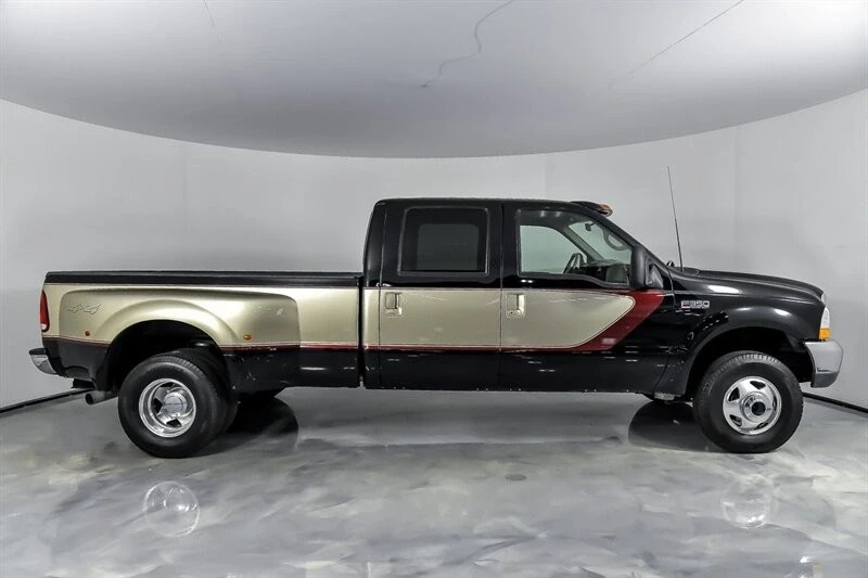 2000 Ford Super Duty 1st Gen - Image 13 of 21