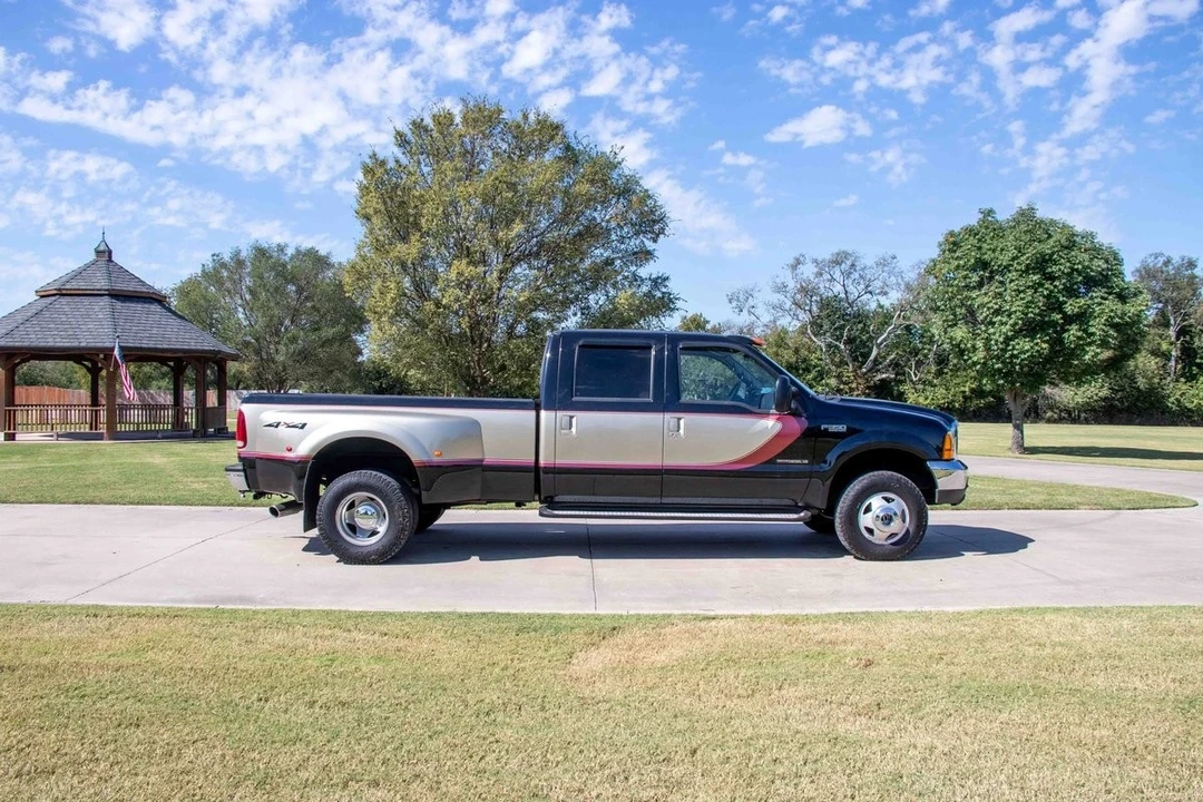 2000 Ford Super Duty 1st Gen - Image 18 of 21