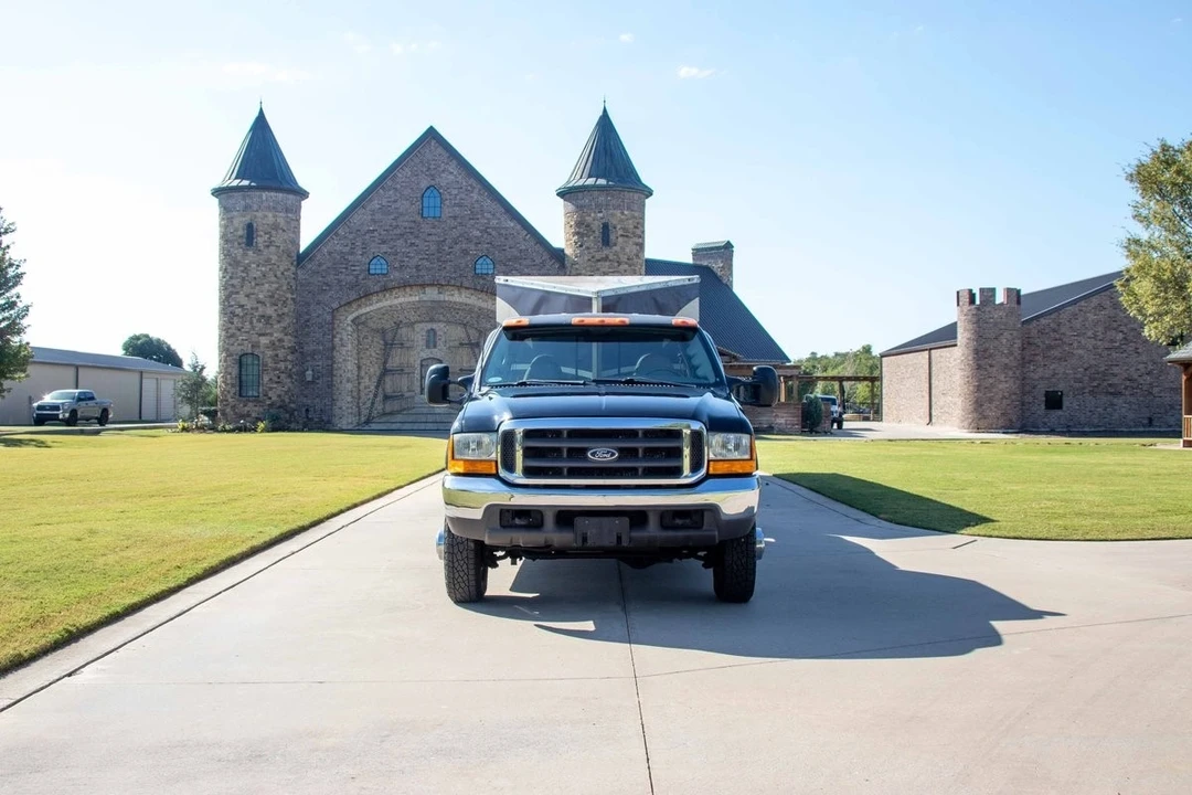 2000 Ford Super Duty 1st Gen - Image 5 of 21
