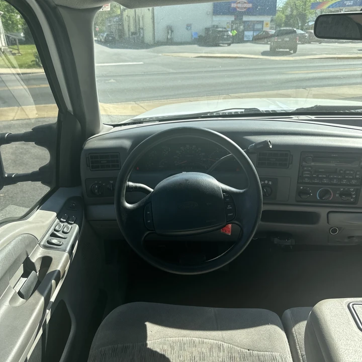 2000 Ford Super Duty 1st Gen - Image 12 of 31