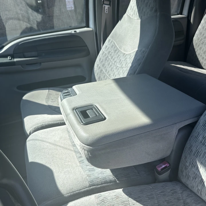 2000 Ford Super Duty 1st Gen - Image 18 of 31