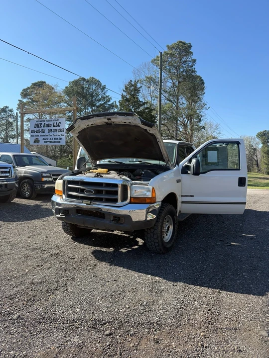 2000 Ford Super Duty 1st Gen - Image 4 of 20