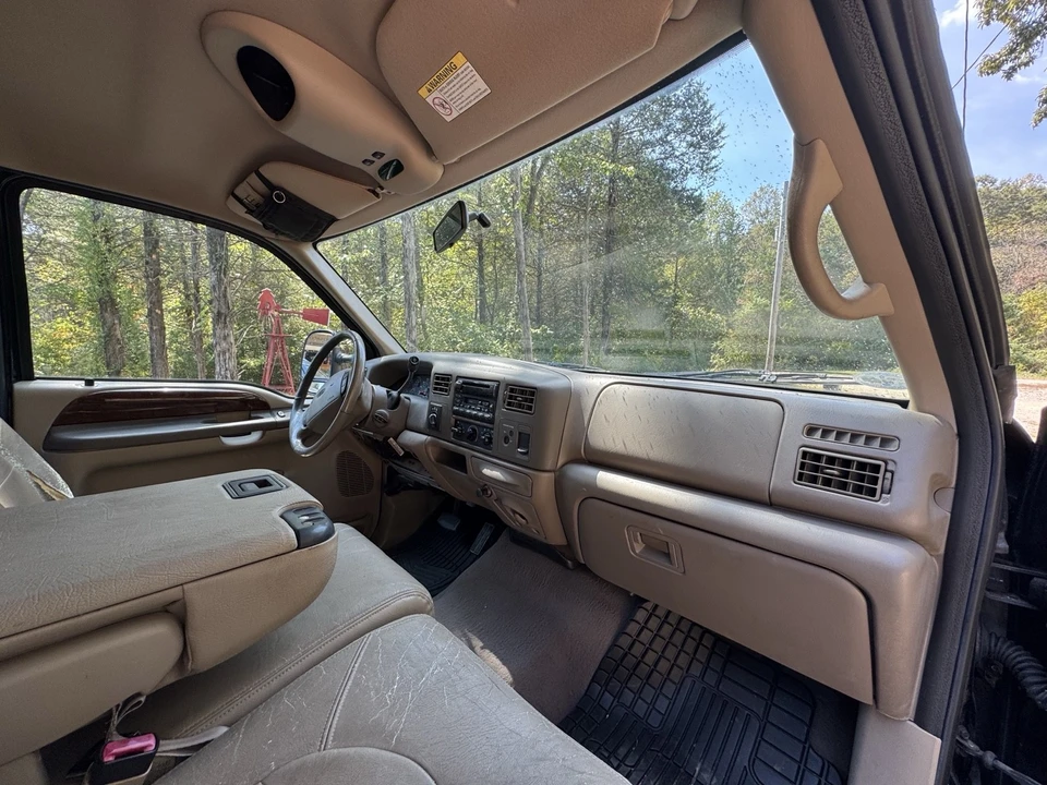 2000 Ford Super Duty 1st Gen - Image 13 of 21
